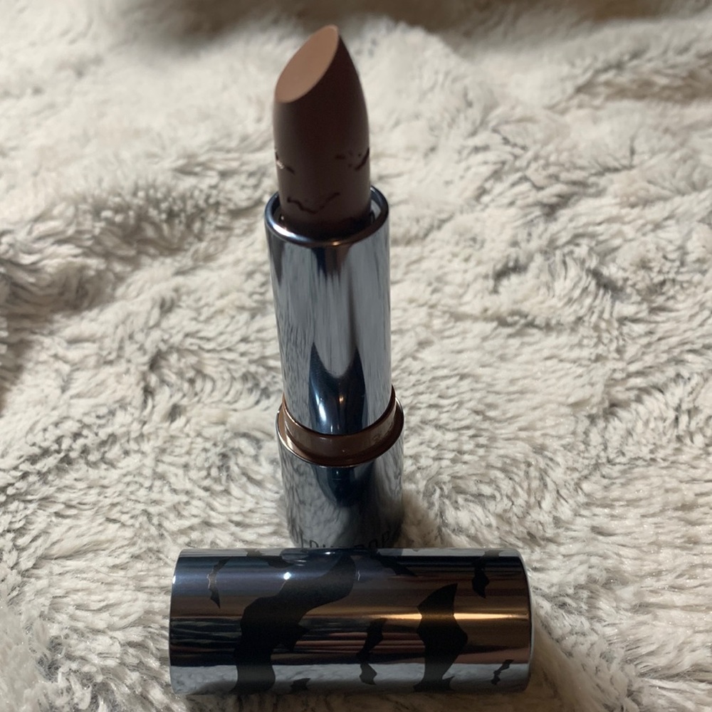 Safiya Nygaard x Colourpop Creme Lipstick - Mrs. Norris